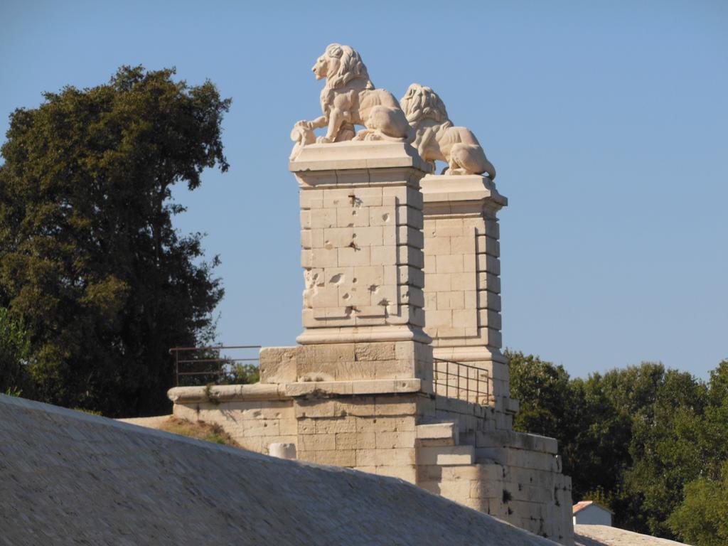 Appartement Arles Centre Historique Phòng bức ảnh